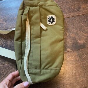 Walker Family Goods Fannypack